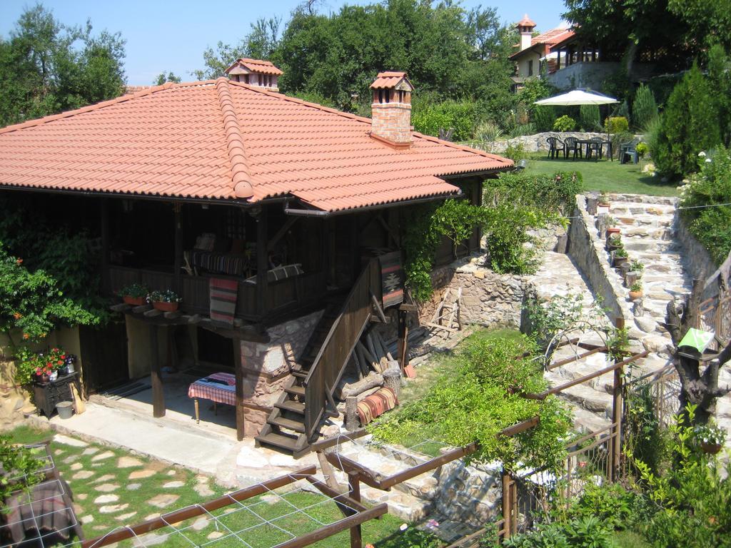 Choksheva House Villa Svezhen Exterior photo